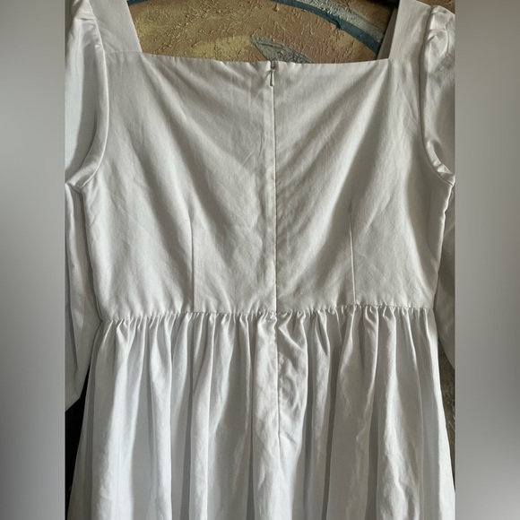 Emma Knudsen White Poplin Square neck Midi Dress - Picture 9 of 11